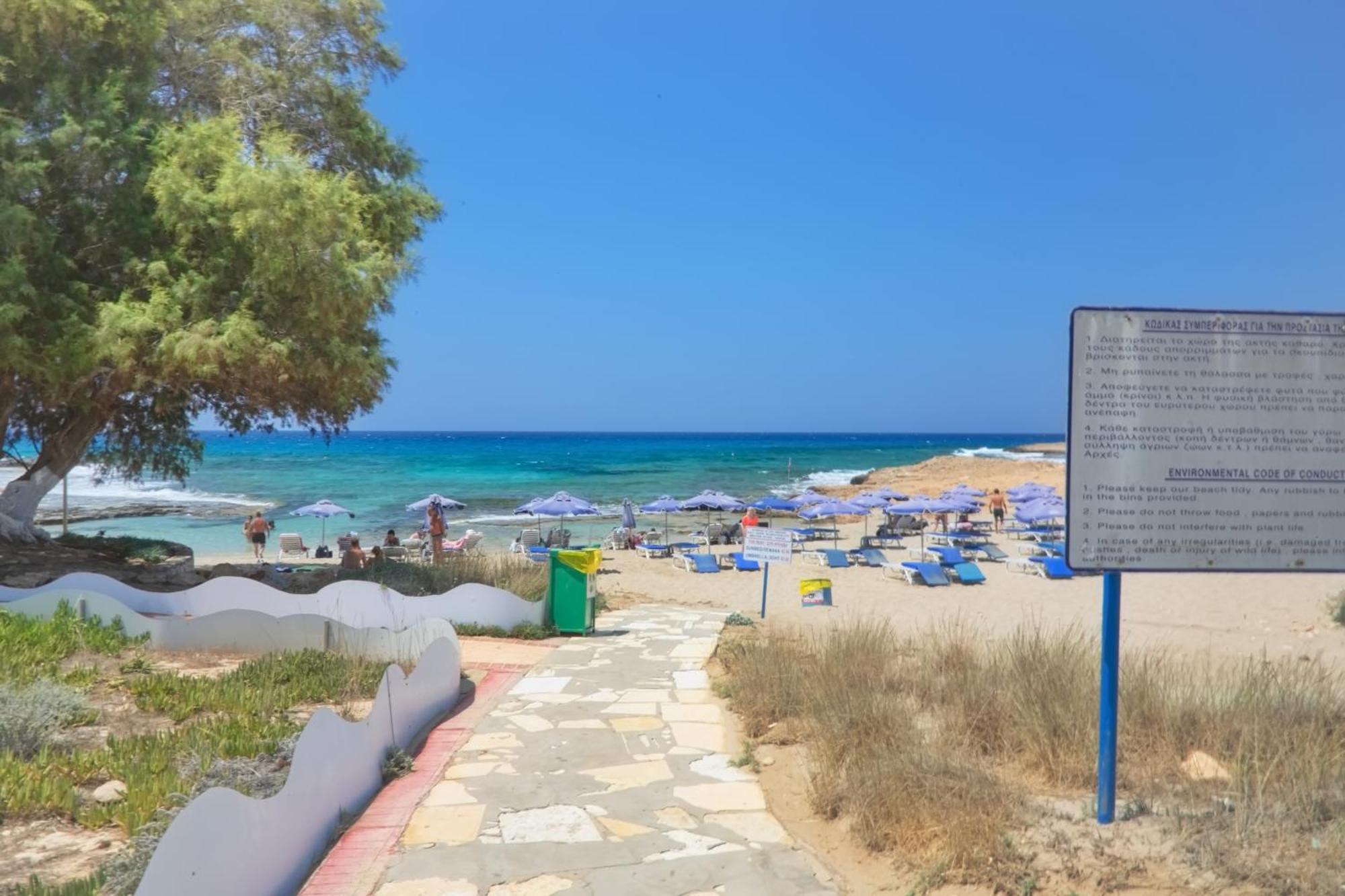 Beachfront Luxury Villa Idania Ayia Napa Esterno foto