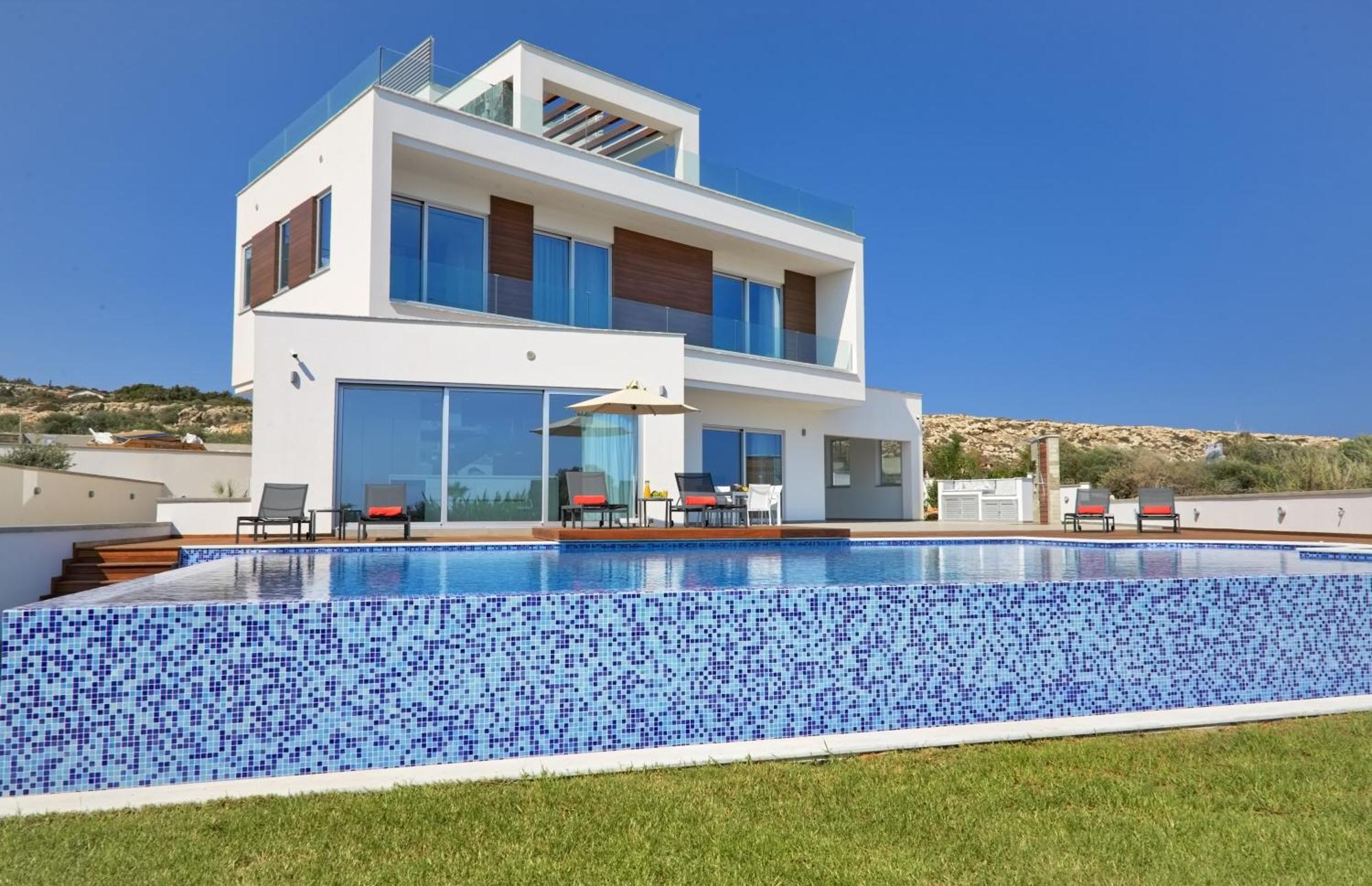 Beachfront Luxury Villa Idania Ayia Napa Esterno foto