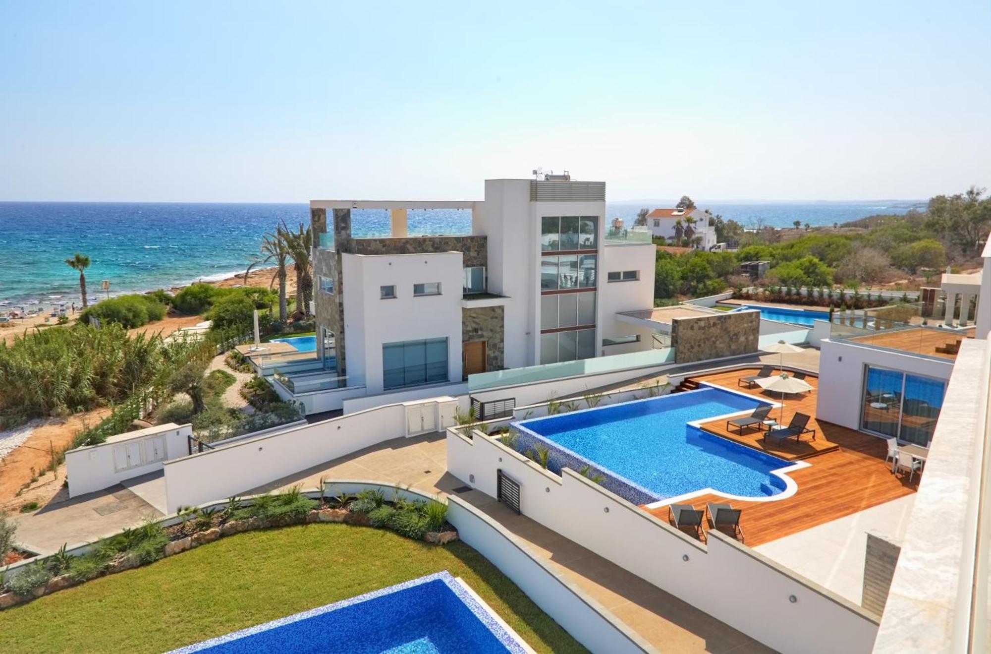 Beachfront Luxury Villa Idania Ayia Napa Esterno foto