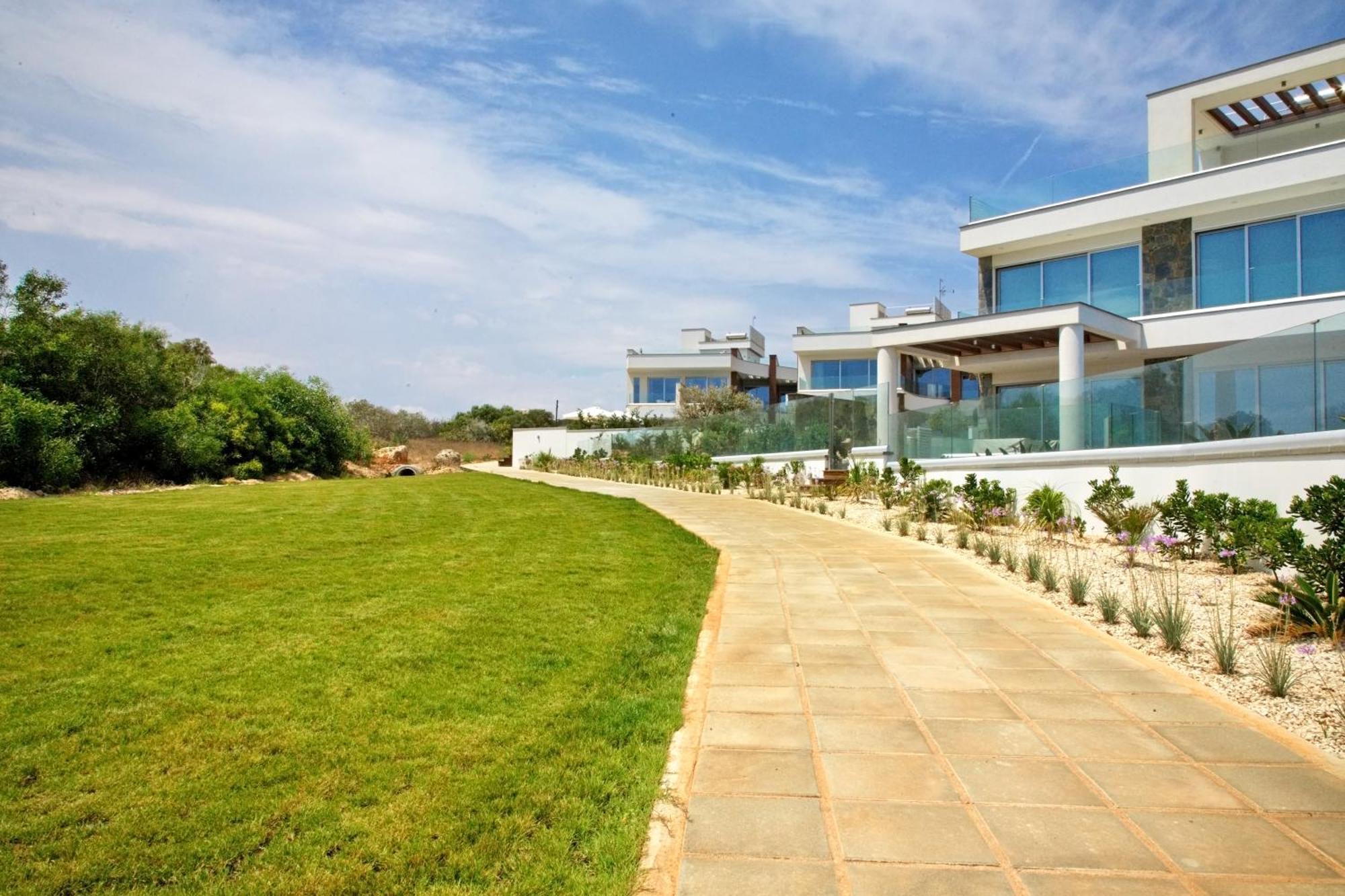 Beachfront Luxury Villa Idania Ayia Napa Esterno foto