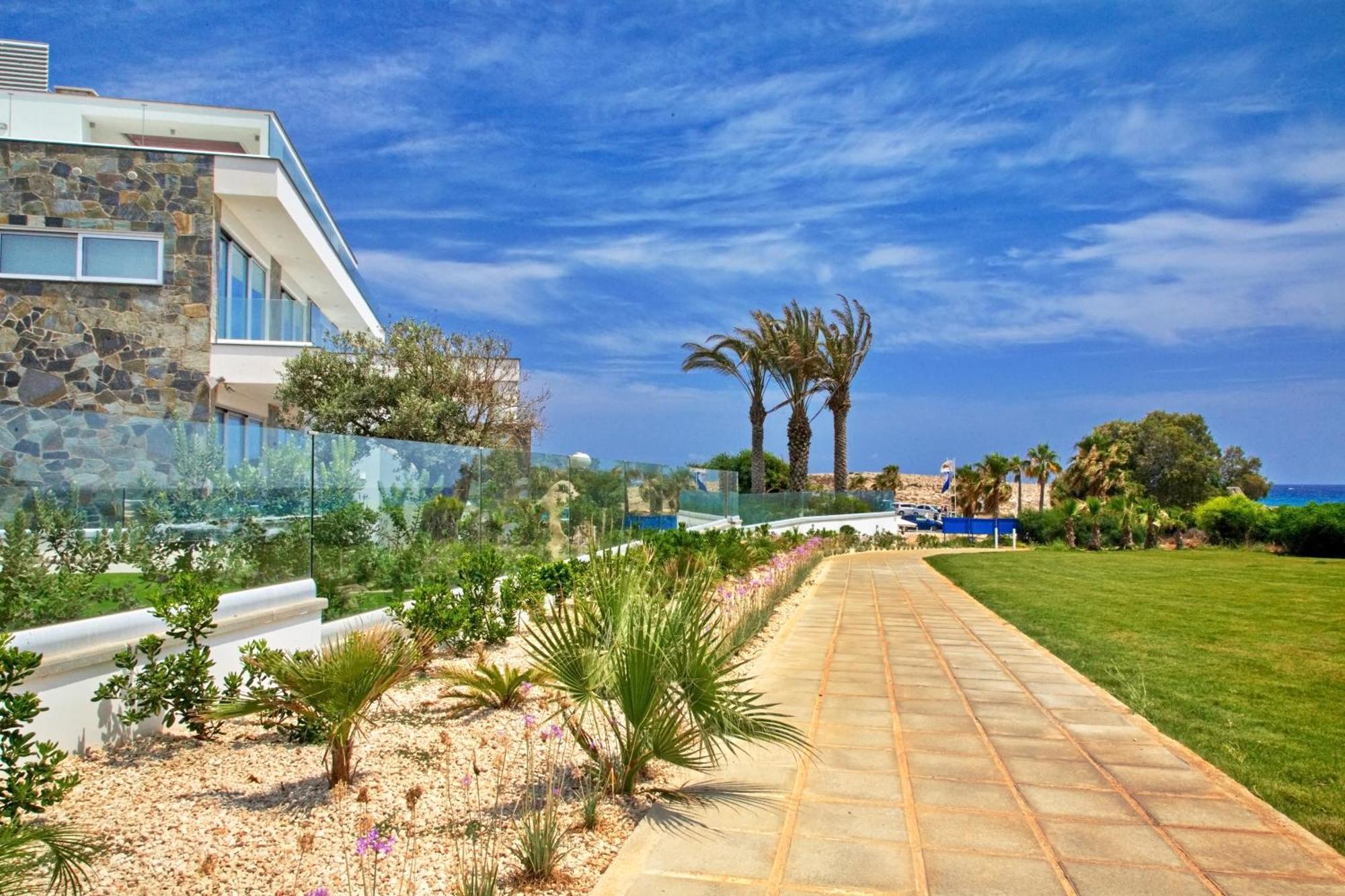 Beachfront Luxury Villa Idania Ayia Napa Esterno foto