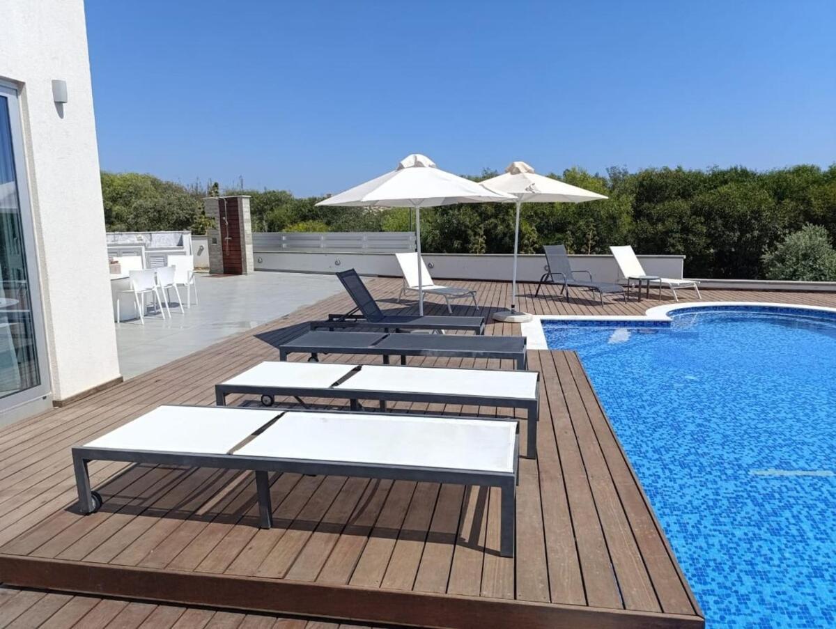 Beachfront Luxury Villa Idania Ayia Napa Esterno foto