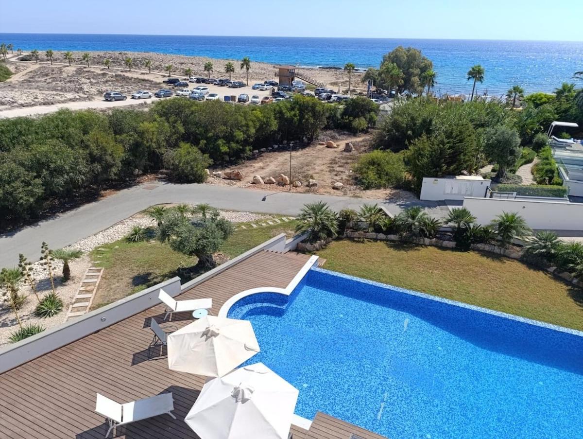 Beachfront Luxury Villa Idania Ayia Napa Esterno foto
