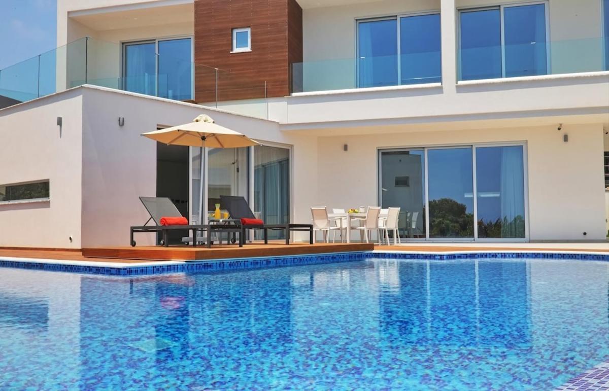 Beachfront Luxury Villa Idania Ayia Napa Esterno foto